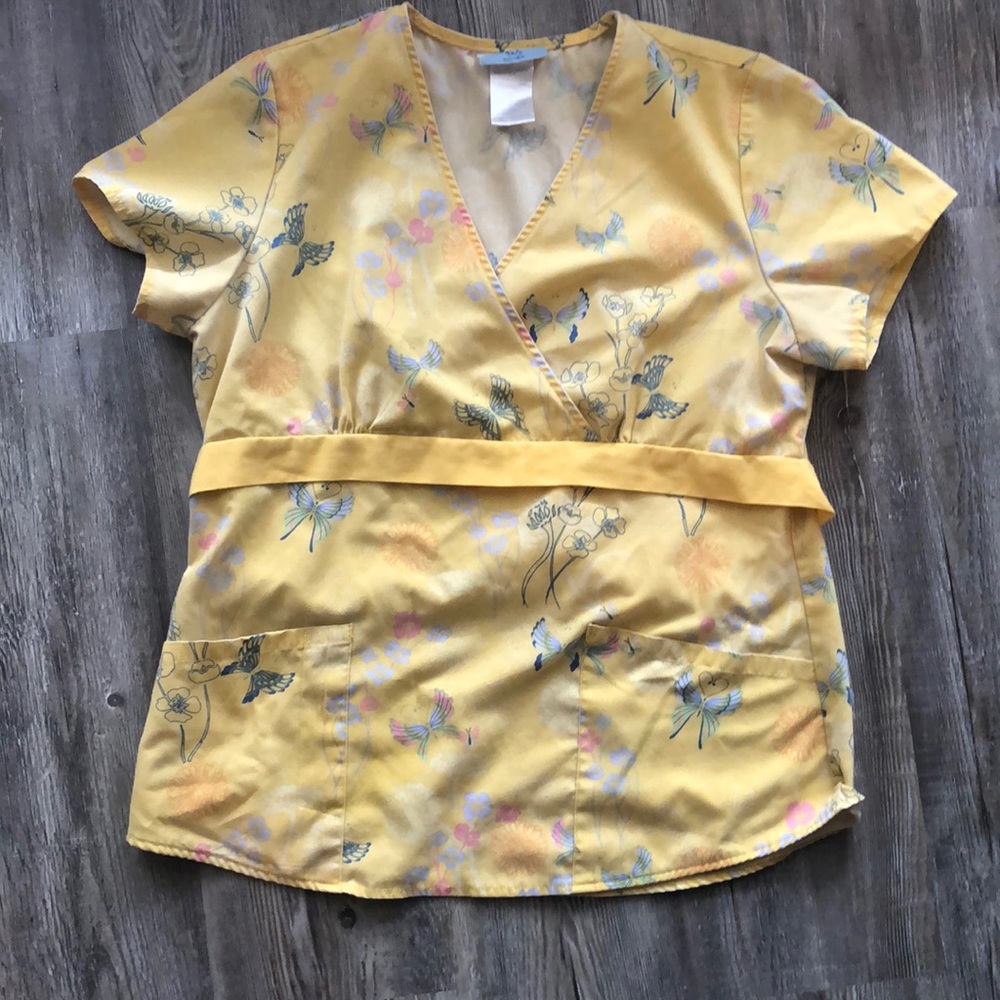 Scrub top